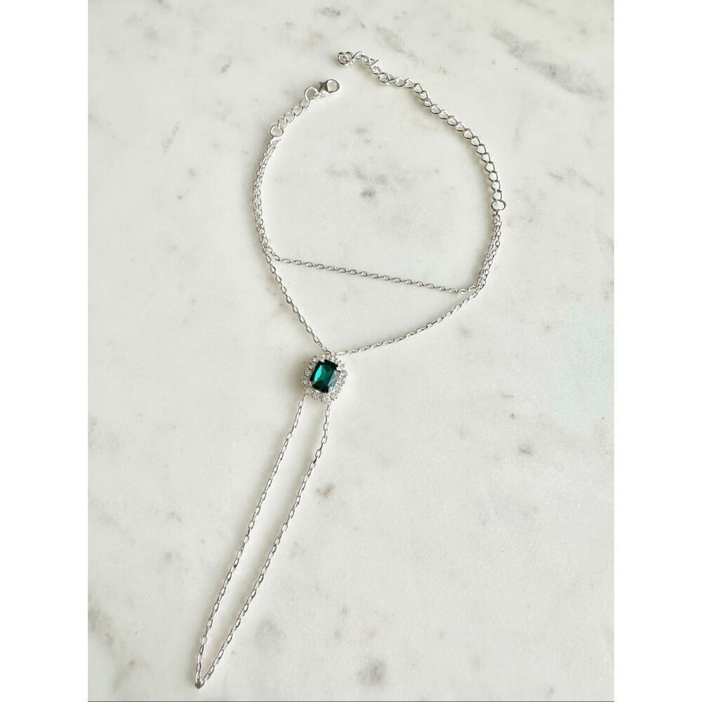 Emerald green finger chain rhinestone bracelet